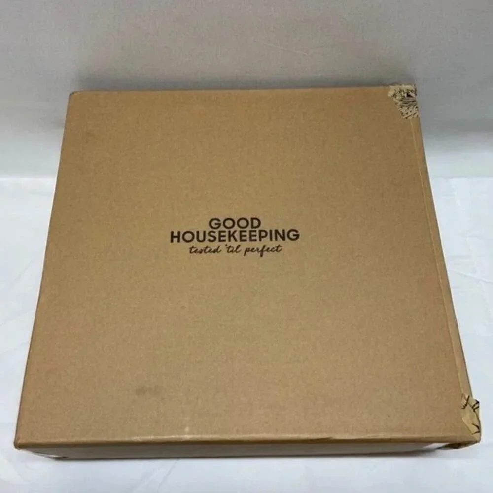 Good Housekeeping Cast Aluminum Fluted Pan Pastel Green New In Box Recipes Incl.